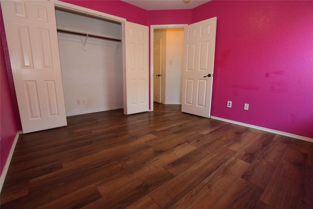 10433 E Lake Terrace, Fort Worth, TX 76053