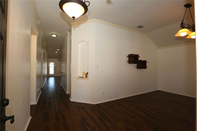 10433 E Lake Terrace, Fort Worth, TX 76053