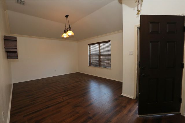 10433 E Lake Terrace, Fort Worth, TX 76053