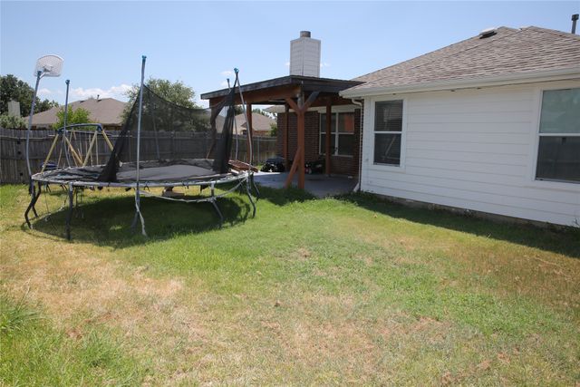 10433 E Lake Terrace, Fort Worth, TX 76053
