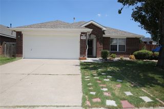10433 E Lake Terrace, Fort Worth, TX 76053