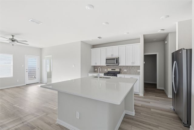 609 Clover Creek Drive 609, Princeton, TX 75071