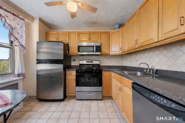 71 Strawberry Hill Avenue 1016, Stamford, CT 06902