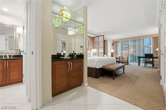 145 East Harmon Avenue 1005, Las Vegas, NV 89109