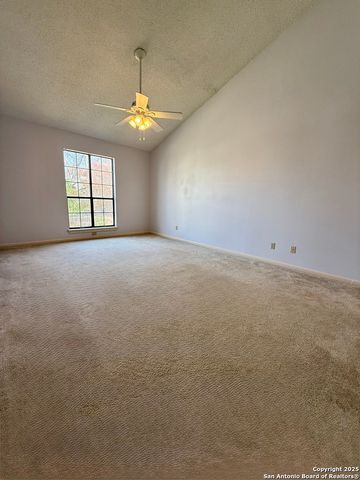 2255 Thousand Oaks Dr Apt 808, San Antonio, TX 78232