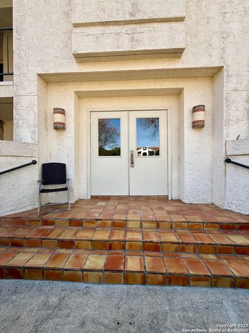 2255 Thousand Oaks Dr Apt 808, San Antonio, TX 78232