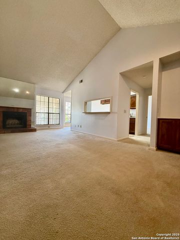 2255 Thousand Oaks Dr Apt 808, San Antonio, TX 78232