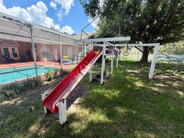 405 VALLEY COURT, Winter Haven, FL 33884