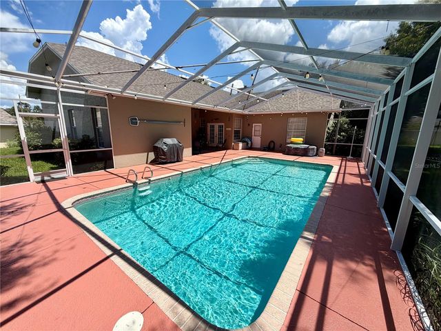 405 VALLEY COURT, Winter Haven, FL 33884