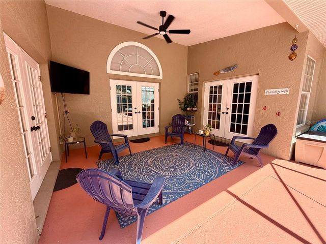405 VALLEY COURT, Winter Haven, FL 33884