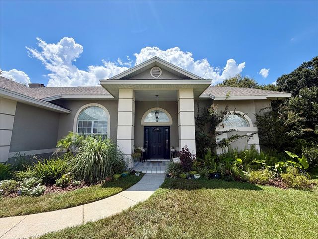405 VALLEY COURT, Winter Haven, FL 33884