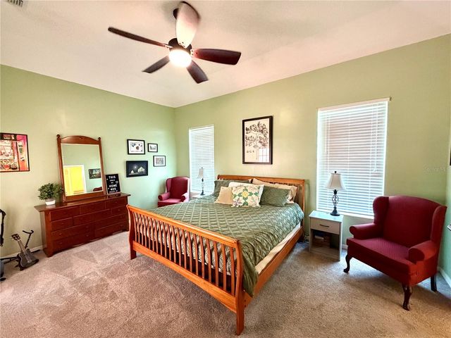 405 VALLEY COURT, Winter Haven, FL 33884