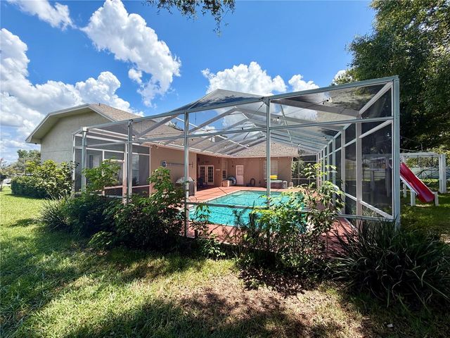 405 VALLEY COURT, Winter Haven, FL 33884