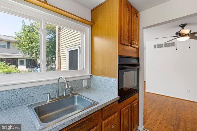 323 E EDGEWATER WAY, Newark, DE 19702