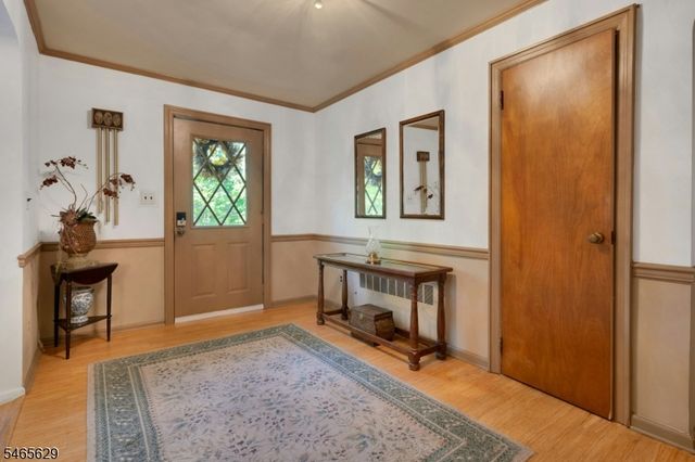 179 Oaks Road, Long Hill Twp., NJ 07946