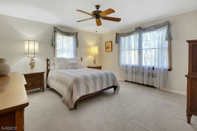 179 Oaks Road, Long Hill Twp., NJ 07946