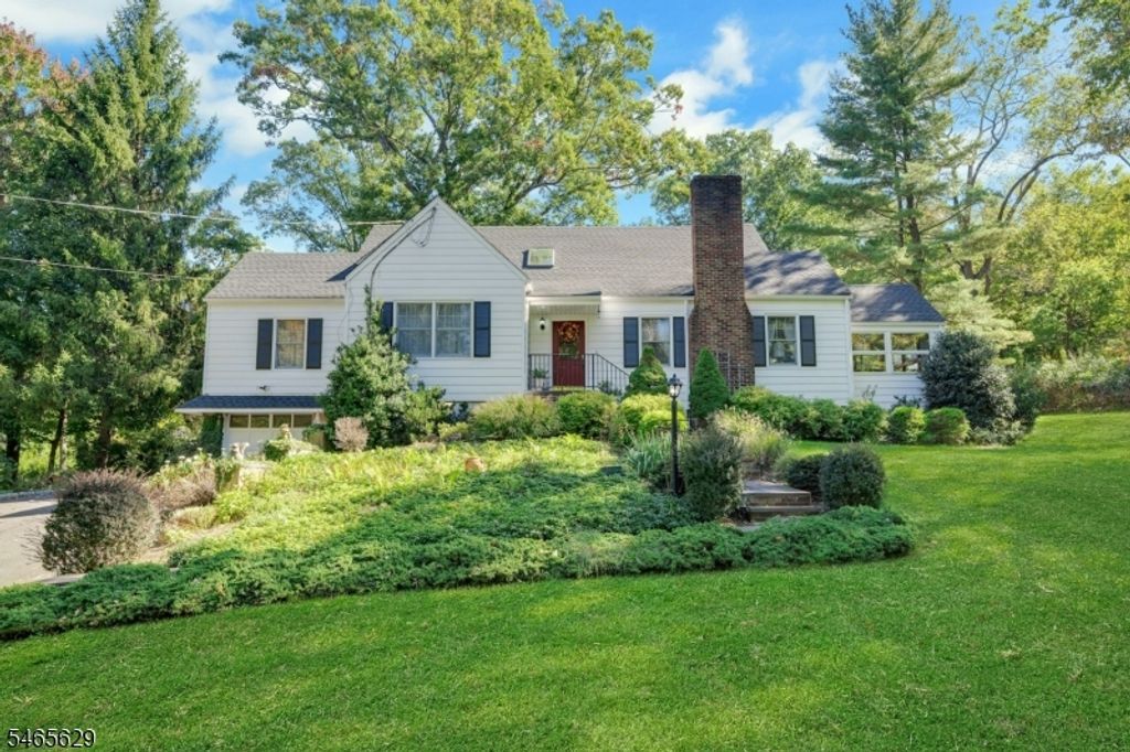 179 Oaks Road, Long Hill Twp., NJ 07946 — exterior