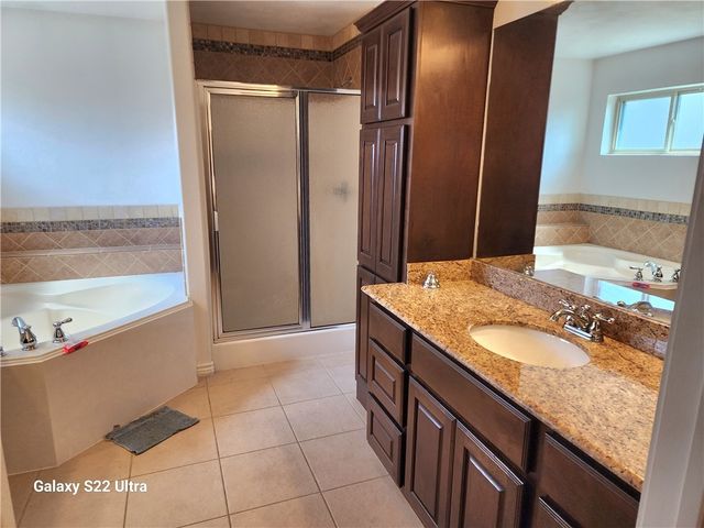 912 Dove Run, College Station, TX 77845