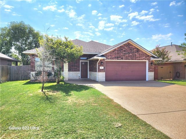 912 Dove Run, College Station, TX 77845