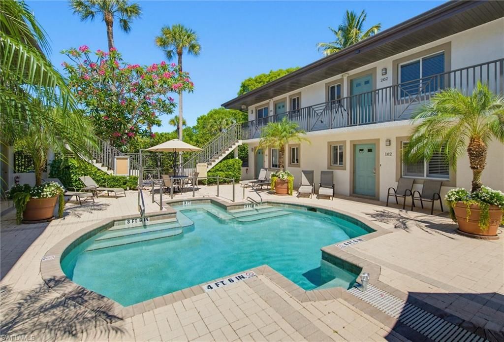 480 5th ST S 202, NAPLES, FL 34102 — exterior