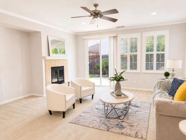 5300 Kungsting Way, Elk Grove, CA 95757