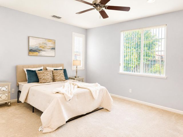 5300 Kungsting Way, Elk Grove, CA 95757