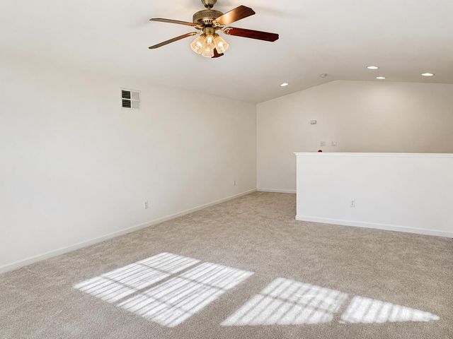 5300 Kungsting Way, Elk Grove, CA 95757
