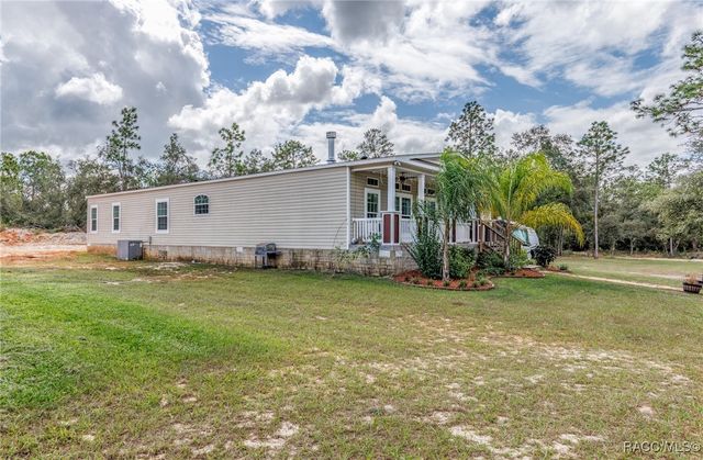 7453 S Maxwell Point, Homosassa, FL 34446