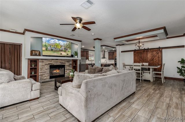 7453 S Maxwell Point, Homosassa, FL 34446