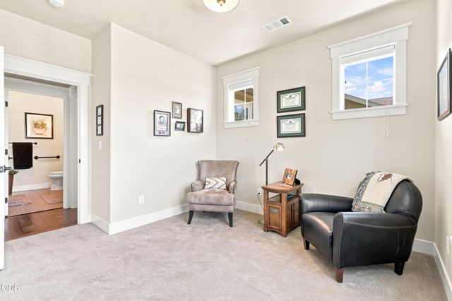 541 Bridge Creek Drive, Central Point, OR 97502