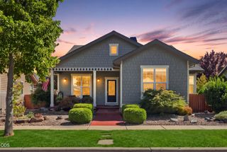 541 Bridge Creek Drive, Central Point, OR 97502