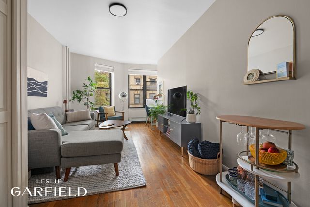 306 W 78TH Street, New York City, NY 10024