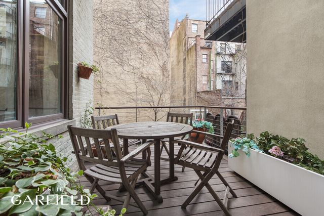 306 W 78TH Street, New York City, NY 10024