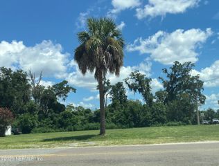 206 S OAKRIDGE Avenue, Green Cove Springs, FL 32043
