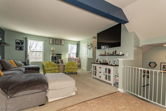 177 Raintree Lane, Painesville, OH 44077