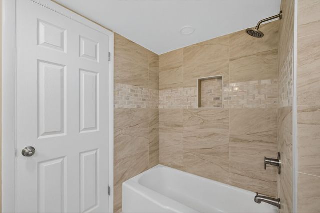 100 Waterway Road A304, Tequesta, FL 33469
