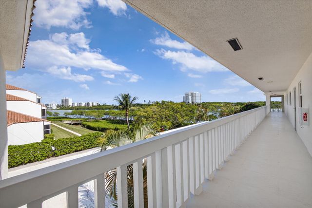 100 Waterway Road A304, Tequesta, FL 33469