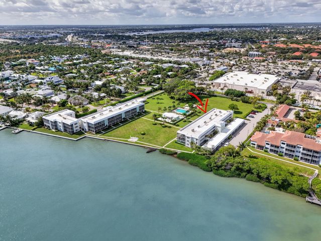 100 Waterway Road A304, Tequesta, FL 33469
