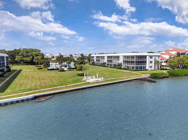 100 Waterway Road A304, Tequesta, FL 33469