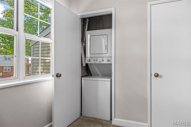 1625 High School Drive, St Louis, MO 63144