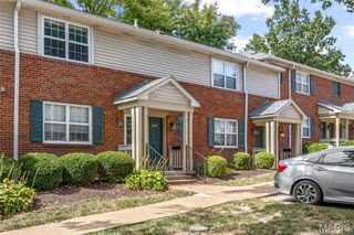 1625 High School Drive, St Louis, MO 63144