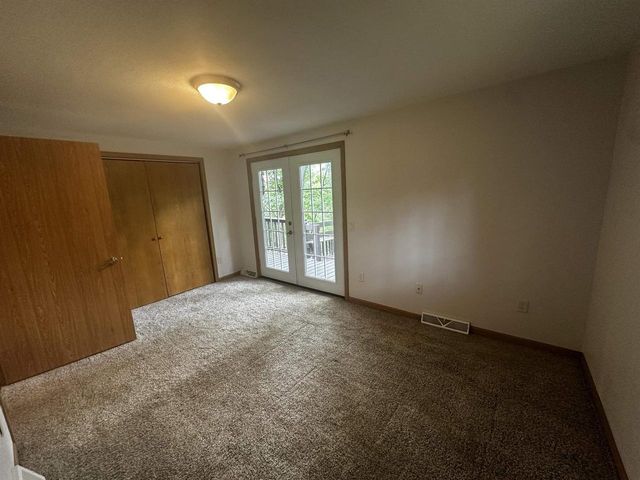 N2003 COUNTY ROAD K, Waupaca, WI 54981