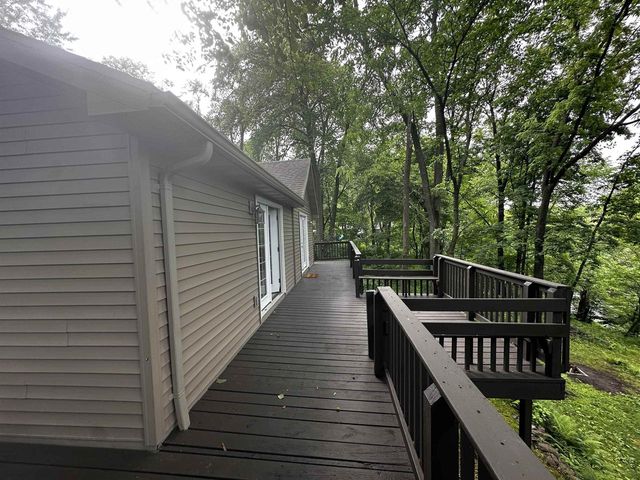 N2003 COUNTY ROAD K, Waupaca, WI 54981