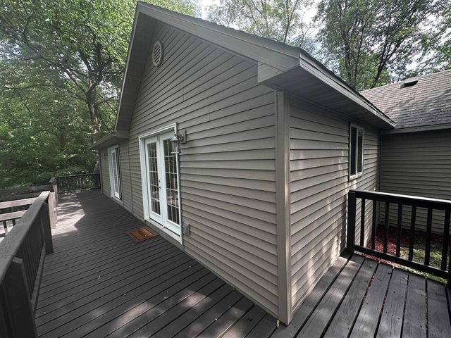 N2003 COUNTY ROAD K, Waupaca, WI 54981