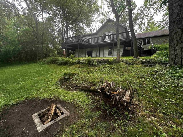 N2003 COUNTY ROAD K, Waupaca, WI 54981