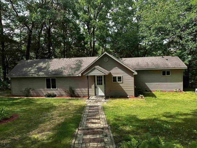 N2003 COUNTY ROAD K, Waupaca, WI 54981