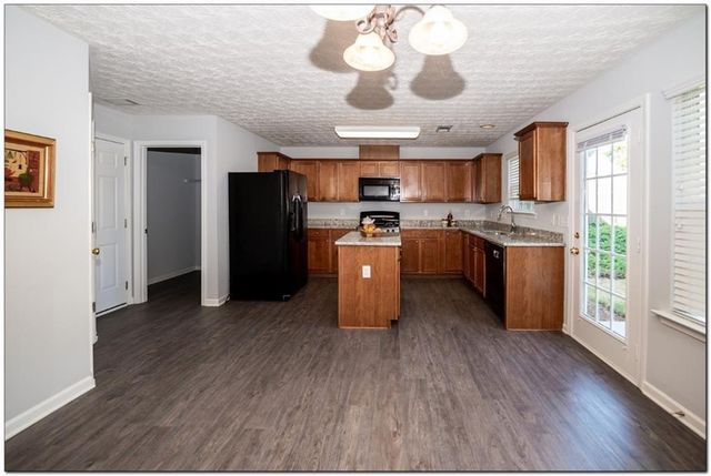 3832 Roxberry Hill Lane, Buford, GA 30518