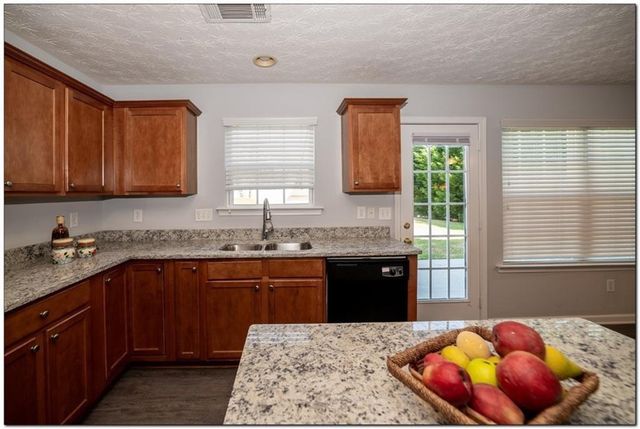 3832 Roxberry Hill Lane, Buford, GA 30518