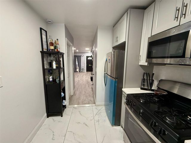 963 E 225th Street, Bronx, NY 10466