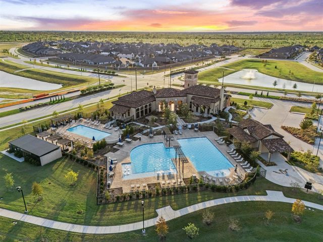 13803 Dorado Pointe Drive, Cypress, TX 77433